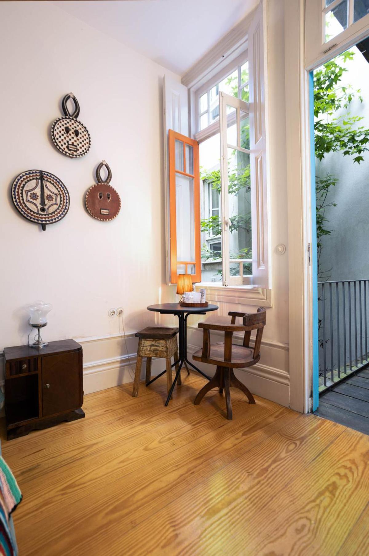 14º Esquadra — Cais Das Pedras Guest House Порту Экстерьер фото